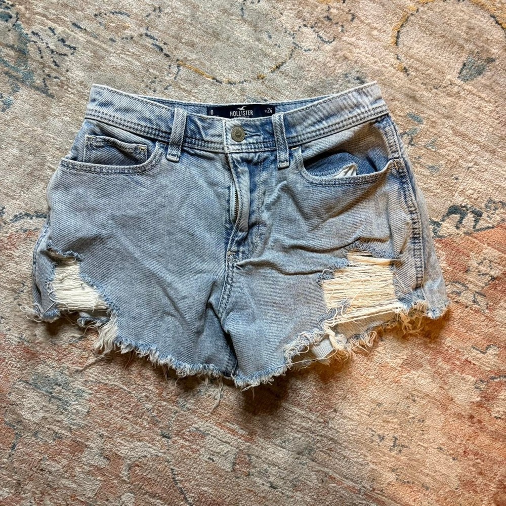 Hollister lowrise shorts Size 0 summer micro preppy